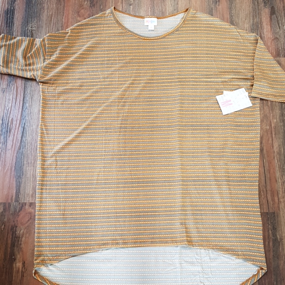 LuLaRoe Irma Top
